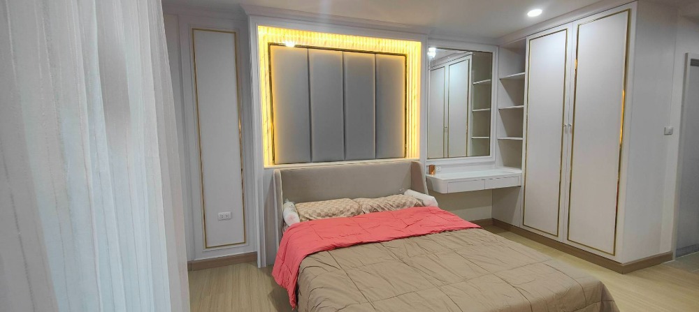 S-SVR250 Supalai Veranda Ramkhamheang 30sqm. 6th Floor 2.8 mb. 064-959-8900 S-SVR250 Supalai Veranda Ramkhamheang 30sqm. 6th Floor 2.8 mb. 064-959-8900