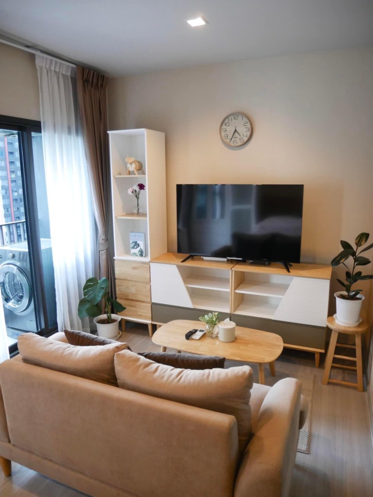Condo for sale Life Asoke Rama 9