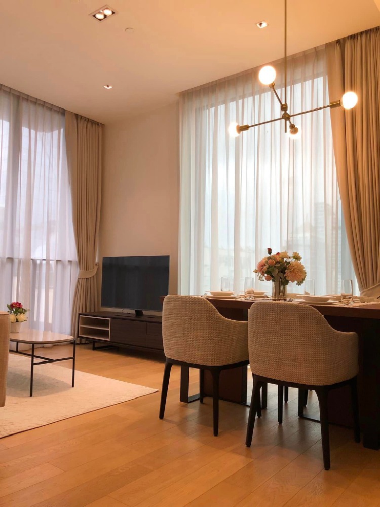 ♢ Nice Decoration ♢ ชั้น 15+ 70 ตร.ม. 2 ห้องนอน | ห้องมุม ตกแต่งครบ | คอนโดใกล้ เซ็นทรัล ชิดลม 210 ม., BTS ชิดลม 400 ม. – รูปที่ 2