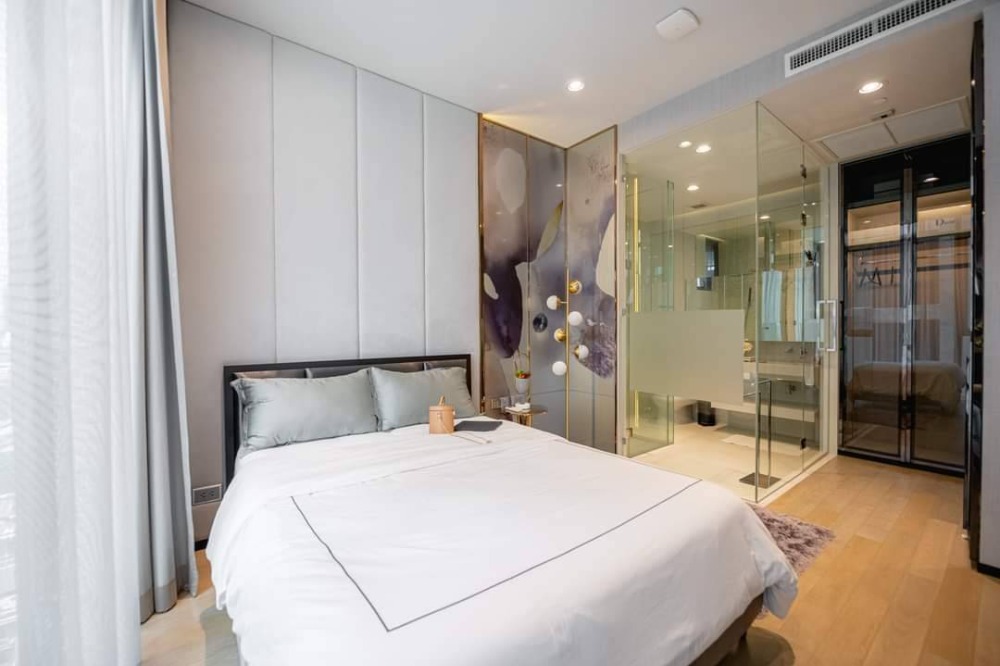 ♦ Super luxury ♦ ชั้น 10+ 137.00 ตร.ม. | 2 ห้องนอน ตกแต่งสวย | คอนโดใกล้ BTS พร้อมพงษ์ เพียง 1 นาที, Emporium และ EmQuartier 2 นาที – รูปที่ 4