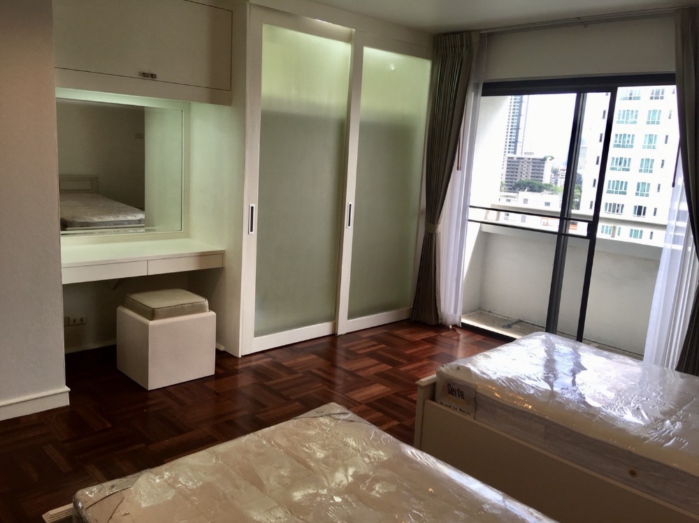 ● Prime Location ● ชั้น 10++ 132.00 ตร.ม. | 2 ห้องนอน วิวเมือง | คอนโดใกล้ BTS พร้อมพงษ์ 3 นาที, EmQuartier 3 นาที – รูปที่ 3