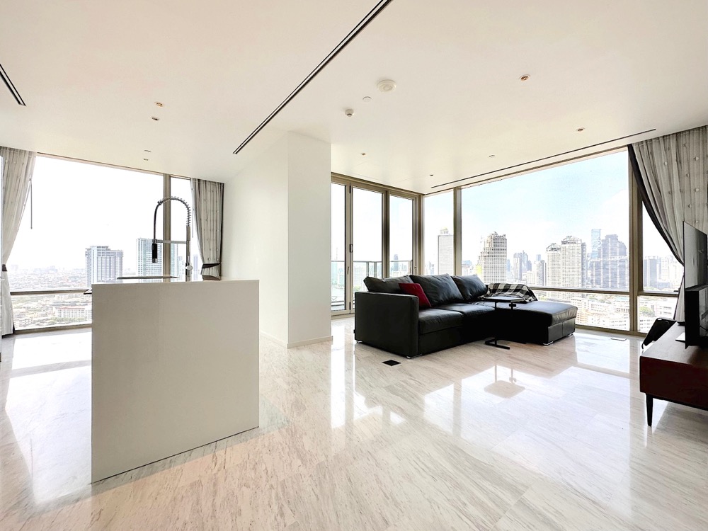 ❖ Prime Location ❖ 15+ Floor 117.00 sq.m. | 2 Bedrooms, 2 Bathrooms | Near BTS Taksin Bridge 6 minutes, Asia Teak The Riverfront 5 minutes