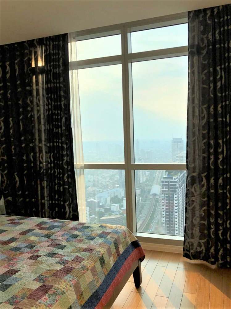 ♦ High floor ♦ ชั้น 55+ 110.00 ตร.ม. | 2 ห้องนอน 2 ห้องน้ำ | คอนโดใกล้ ไอคอนสยาม 3นาที, BTS สะพานตากสิน 3 นาที – รูปที่ 3