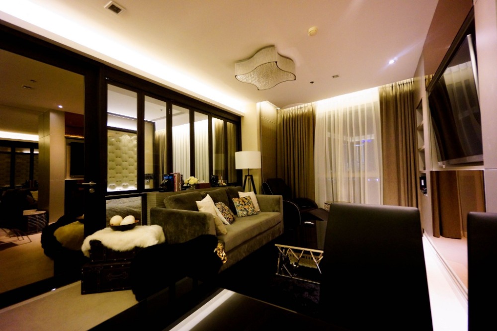 ♦ Nice Decoration ♦ 05+ Floor 67.00 sq.m. | 1 Bed, ICONSIAM view | Condo near ICONSIAM 3 mins., BTS Taksin 3 mins. ♦ Nice Decoration ♦ 05+ Floor 67.00 sq.m. | 1 Bed, ICONSIAM view | Condo near ICONSIAM 3 mins., BTS Taksin 3 mins.