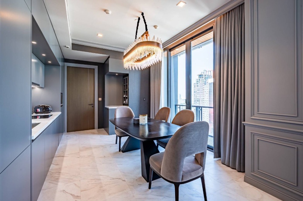 ♦ Luxury style ♦ ชั้น 20+ 125.20 ตร.ม. 2 ห้องนอน | คอนโดใกล้ เจ อเวนิว ทองหล่อ 2 นาที, BTS ทองหล่อ 5 นาที, ดองกิ มอลล์ 7 นาที – รูปที่ 3