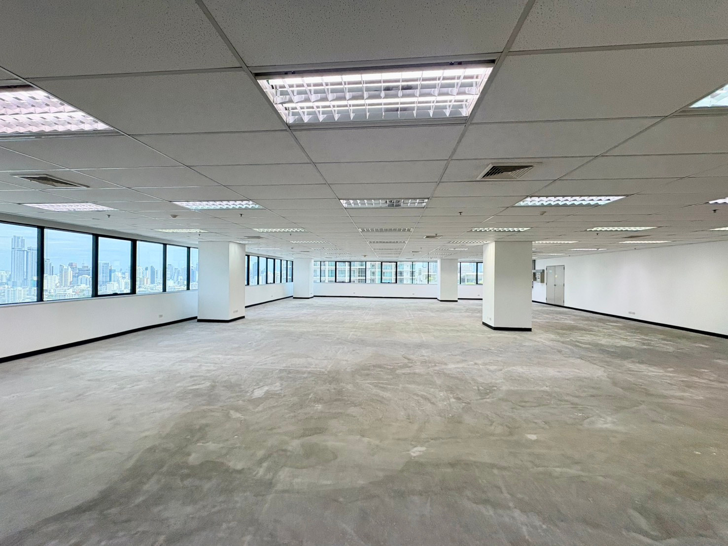 Office, beautiful space, 24th floor Office, beautiful space, 24th floor