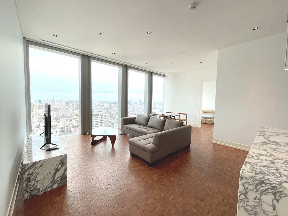 ● High Rise ● 40++ Floor 126.00 sq.m. | 2 beds 2 baths |  near BTS Chong Nonsi 2 mins, King Power Mahanakhon 3 mins, Sathorn Square 4 mins
