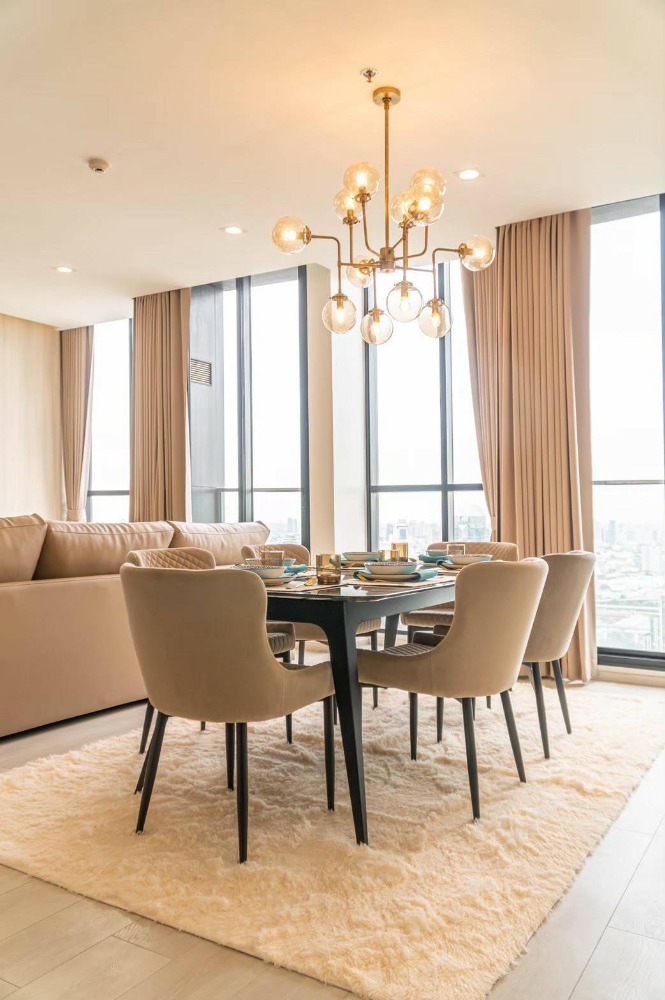 ♦ Modern Luxury style ♦ B Tower, 40+ Floor, Type B82 | 120.23 sq.m. 2 beds | Condo skywalk connect to BTS ploenchit and Central Embassy. ♦ Modern Luxury style ♦ B Tower, 40+ Floor, Type B82 | 120.23 sq.m. 2 beds | Condo skywalk connect to BTS ploenchit and Central Embassy.