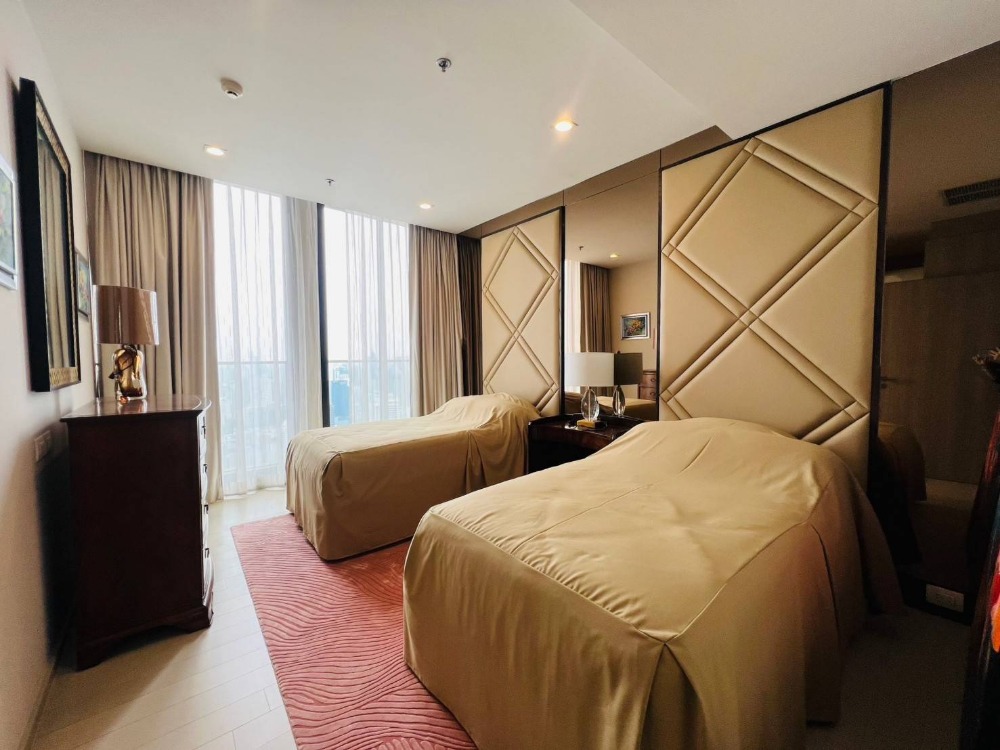 ♦ Top Floor ♦ ตึก B ชั้น 50+ Type P05 | 139.33 ตร.ม. 2 ห้องนอน | คอนโดมี Skywalk เชื่อมเข้า BTS เพลินจิต, Central Embassy – รูปที่ 2