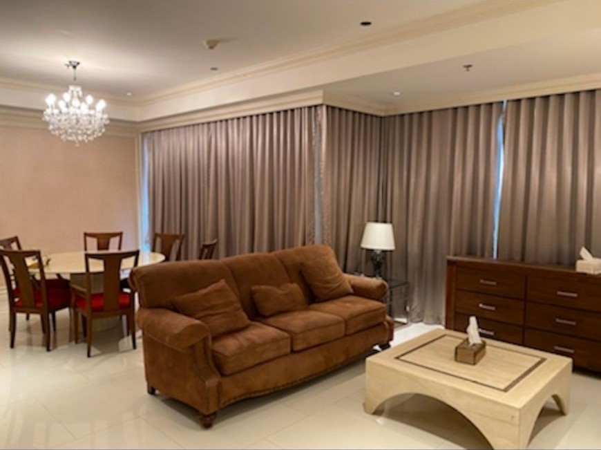 ♦ Best Price ♦ 25+ Floor 109 sq.m. | 2 Bedrooms, harbor view | Near BTS Phrom Phong 4 mins., MRT Queen Sirikit National Convention Center 4 mins., K Village 4 mins.