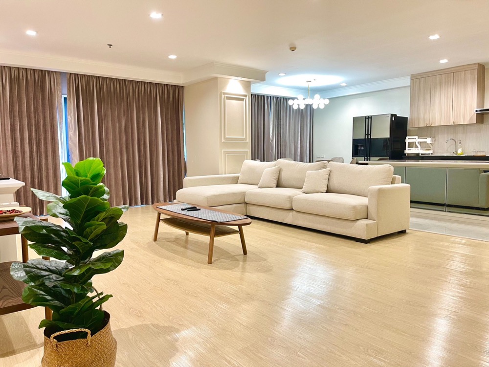 ♦ Modern Luxury ♦ Penthouse ชั้น 30+ 168 ตร.ม. | 3 ห้องนอน ตกแต่งครบ | มี Sky walk ถึง BTS ทองหล่อ, เมเจอร์ ซีนีเพล็กซ์ สุขุมวิท 2 นาที, BTS เอกมัย 2 นาที, โรงพยาบาลสุขุมวิท 5 นาที – รูปที่ 2