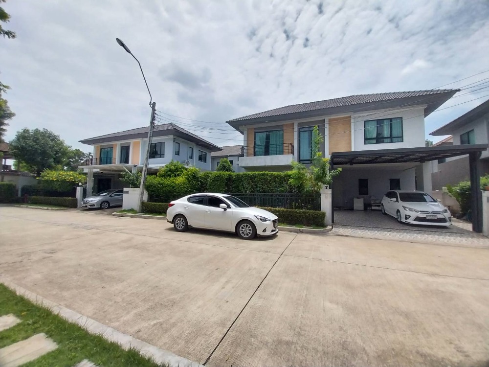 #Single house for sale, Life Bangkok Boulevard Project, Ramintra 65 - 4 bedrooms, 3 bathrooms, 1 kitchen, area 60 sq m, selling price 7,800,000 baht, built-in furniture. #Single house for sale, Life Bangkok Boulevard Project, Ramintra 65 - 4 bedrooms, 3 bathrooms, 1 kitchen, area 60 sq m, selling price 7,800,000 baht, built-in furniture.
