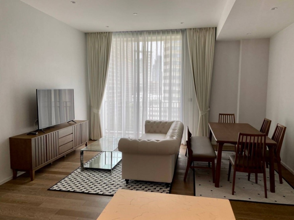 ❖ Nice Decoration ❖ 10+ floor 2 beds | 85.50 sq.m. | Near BTS Phloen Chit 3 minutes, MRT Lumpini 4 minutes. ❖ Nice Decoration ❖ 10+ floor 2 beds | 85.50 sq.m. | Near BTS Phloen Chit 3 minutes, MRT Lumpini 4 minutes.