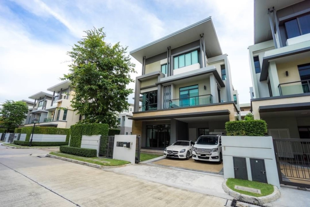 ● Nice decoration ● บ้านเดี่ยว 3 ชั้น 62.70 ตร.ว. | 4 ห้องนอน ตกแต่งครบ | ใกล้ โรงพยาบาลพญาไท นวมินทร์ 8 นาที, แฟชั่นไอส์แลนด์ 11 นาที