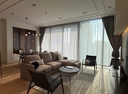 Luxury Condo for Rent Phromphong 2 Bedrooms Private Lift Pet Friendly near BTS EmQuartier Sukhumvit Prime Area