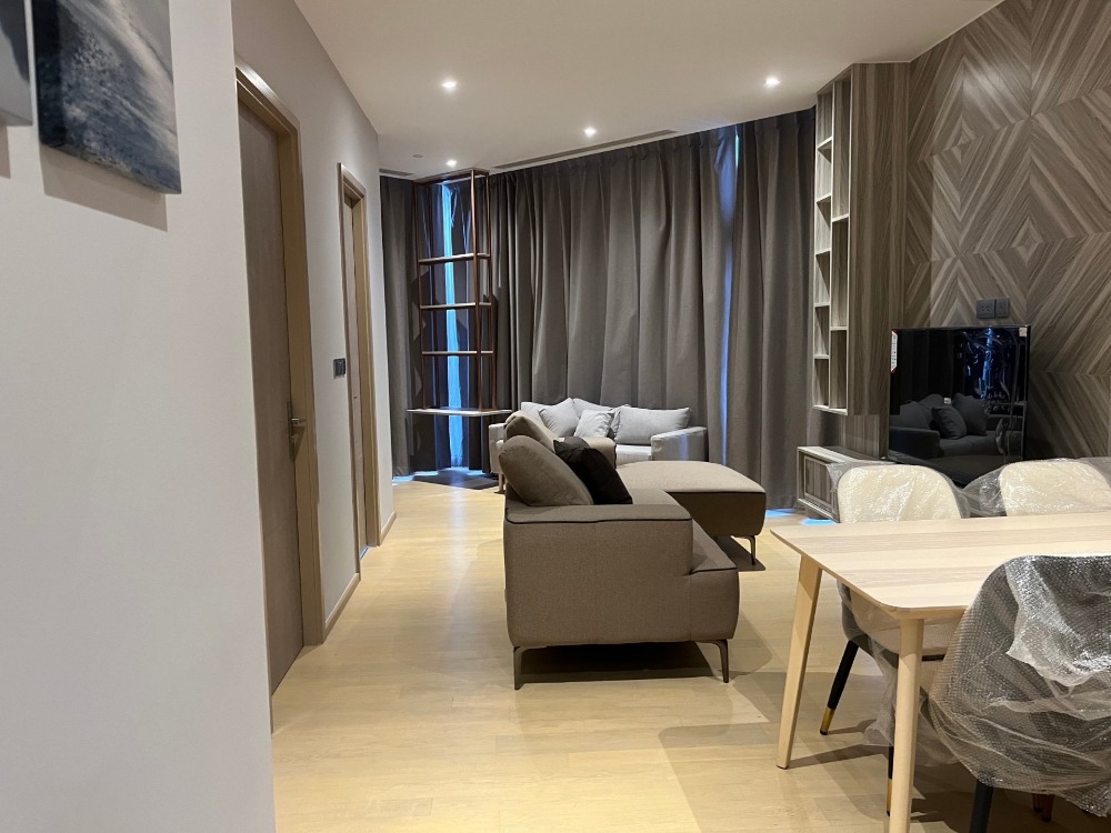 (Accept -Agent) / 2 BED 2 BATH / 36th Flr, Balcony/Private Corner Room / THB83,000 (Accept -Agent) / 2 BED 2 BATH / 36th Flr, Balcony/Private Corner Room / THB83,000