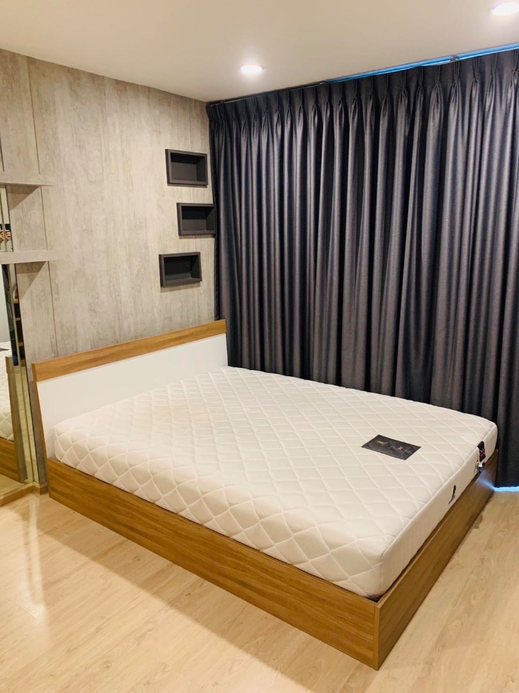 P-2386 Urgent sale! Condo Elio s 64, beautiful room, fully furnished, near BTS Punnawithi. P-2386 Urgent sale! Condo Elio s 64, beautiful room, fully furnished, near BTS Punnawithi.