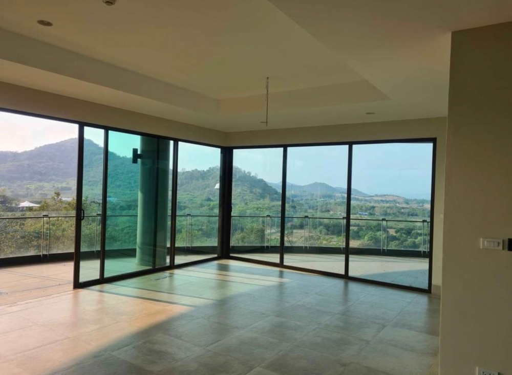 ♦ Spacios area ♦ Penthouse ทั้งชั้นมีแค่ 2 ห้อง | 273.00 ตร.ม. 3 ห้องนอน วิว 360 องศา | ใกล้ Bonanza Exotic Park 16 นาที