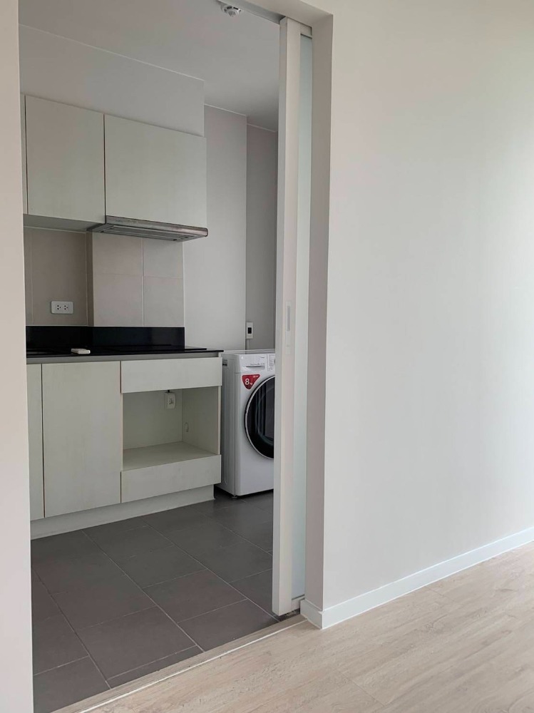Urgent sale!!! Very good price, Condo U Kaset-Nawamin. Urgent sale!!! Very good price, Condo U Kaset-Nawamin.