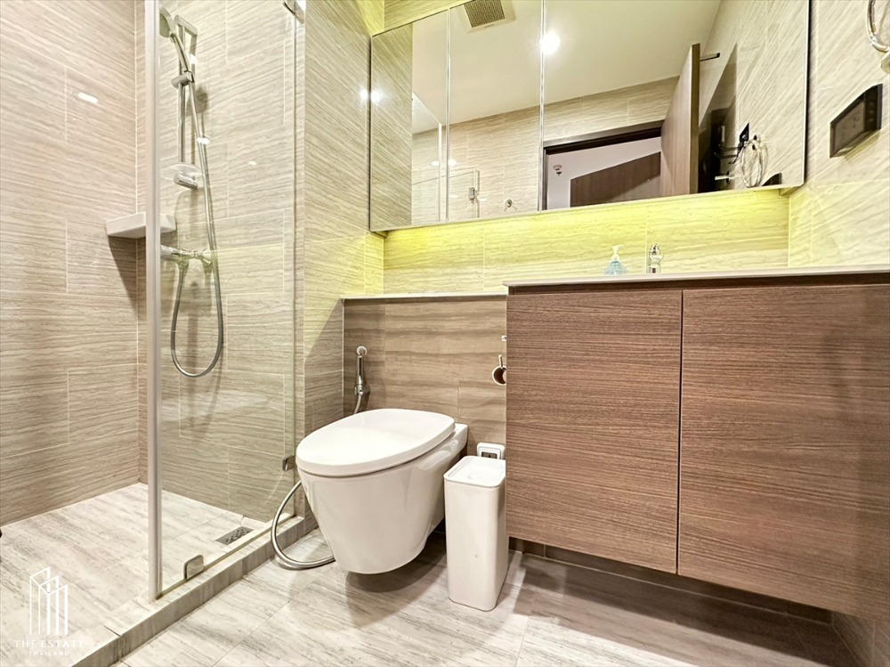 For rent Whizdom Essence ใกล้ BTS ปุณณวิถี พร้อมเฟอร์และเครื่องใช้ไฟฟ้า ชั้นสูง @20,000 Baht – รูปที่ 3
