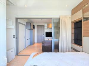 Condo for Sale with Tanent Whizdom Station Ratchada Thapra ** High level 1 Bed 1 Bath @3.34 MB