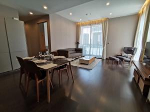 Luxury 2-Bedroom Condo at The XXXIX by Sansiri Near BTS Phrom Phong in Prime Sukhumvit Area