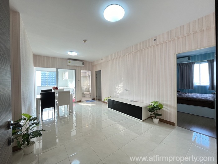 Selling empty room, never lived in!! Supalai Park Khaerai-Ngamwongwan price only 2.39 million baht!!!!