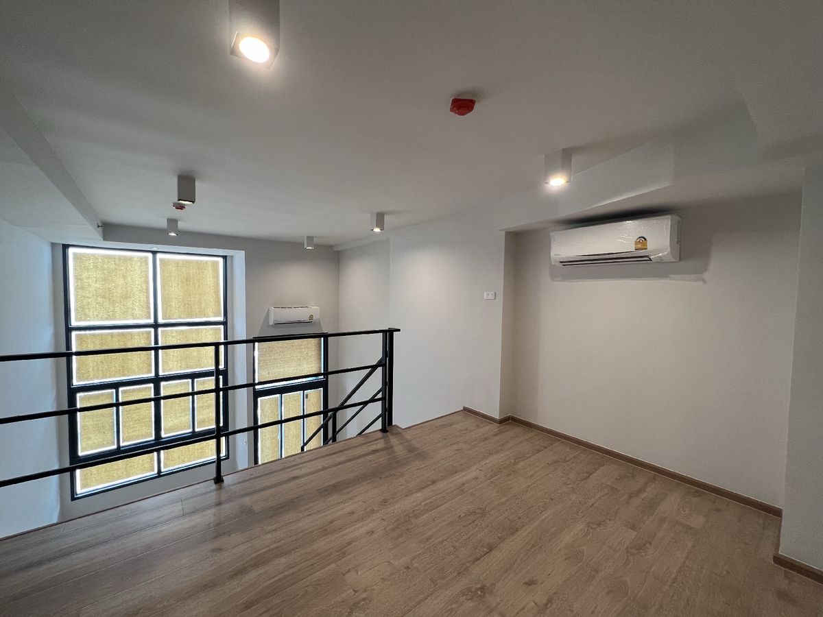 ห้อง Studio Hybrid ขนาด 36 ตรม. Ideo Rama9 - Asoke ชั้นสูง วิวสวน ติด MRT พระราม9 โทร.062-339-3663 – รูปที่ 2