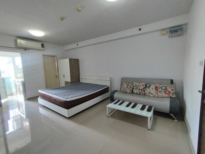 Condo for rent, Supalai Park Khaerai Ngamwongwan / 1 bedroom, 46 sq m, price only 8,000 baht, with furniture + washing machine.