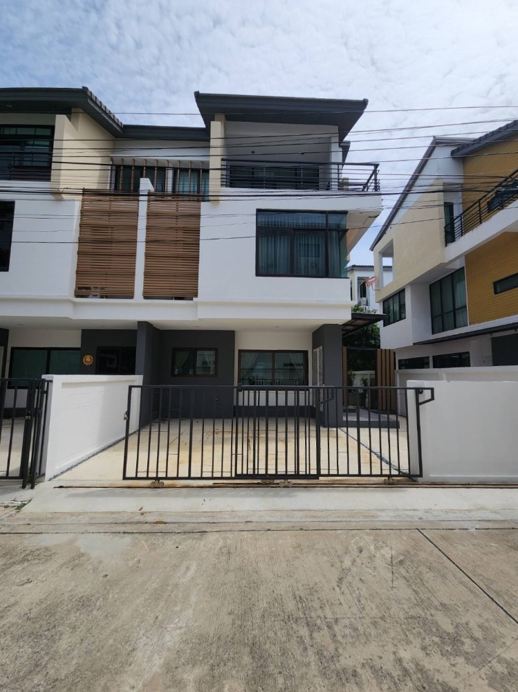ให้เช่าบ้าน เวอริเดียน ราชพฤกษ์ ใกล้ บุญถาวร ราชพฤกษ์ เพียง 4 นาที ให้เช่าบ้าน เวอริเดียน ราชพฤกษ์ ใกล้ บุญถาวร ราชพฤกษ์ เพียง 4 นาที