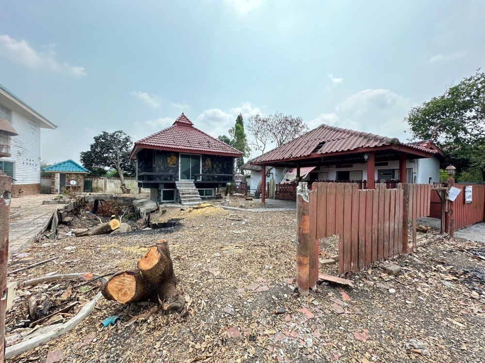 Urgent sale!!! House outside the project Soi Dab Somphak, Nong Suea Urgent sale!!! House outside the project Soi Dab Somphak, Nong Suea