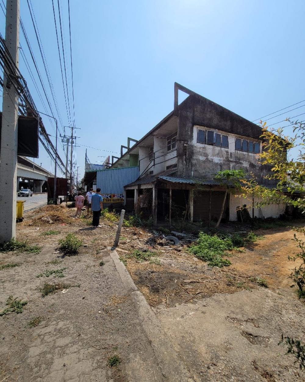 For sale: 2-storey building, 2 units, on a main road, Bangna-Trad Road, heading into Bangkok. – รูปที่ 2