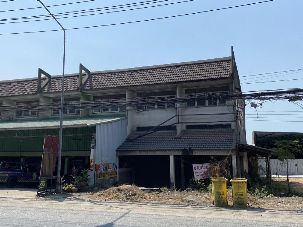 ขายตึก 2 ชั้น 2คูหา ติดถนนใหญ่ เส้นถนนบางนาตราด ขาเข้ากรุงเทพ