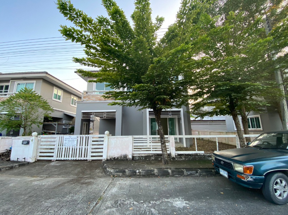 For sale cheap, detached house, Green View Home Village, Soi 6, San Sai, Chiang Mai (sold as is)