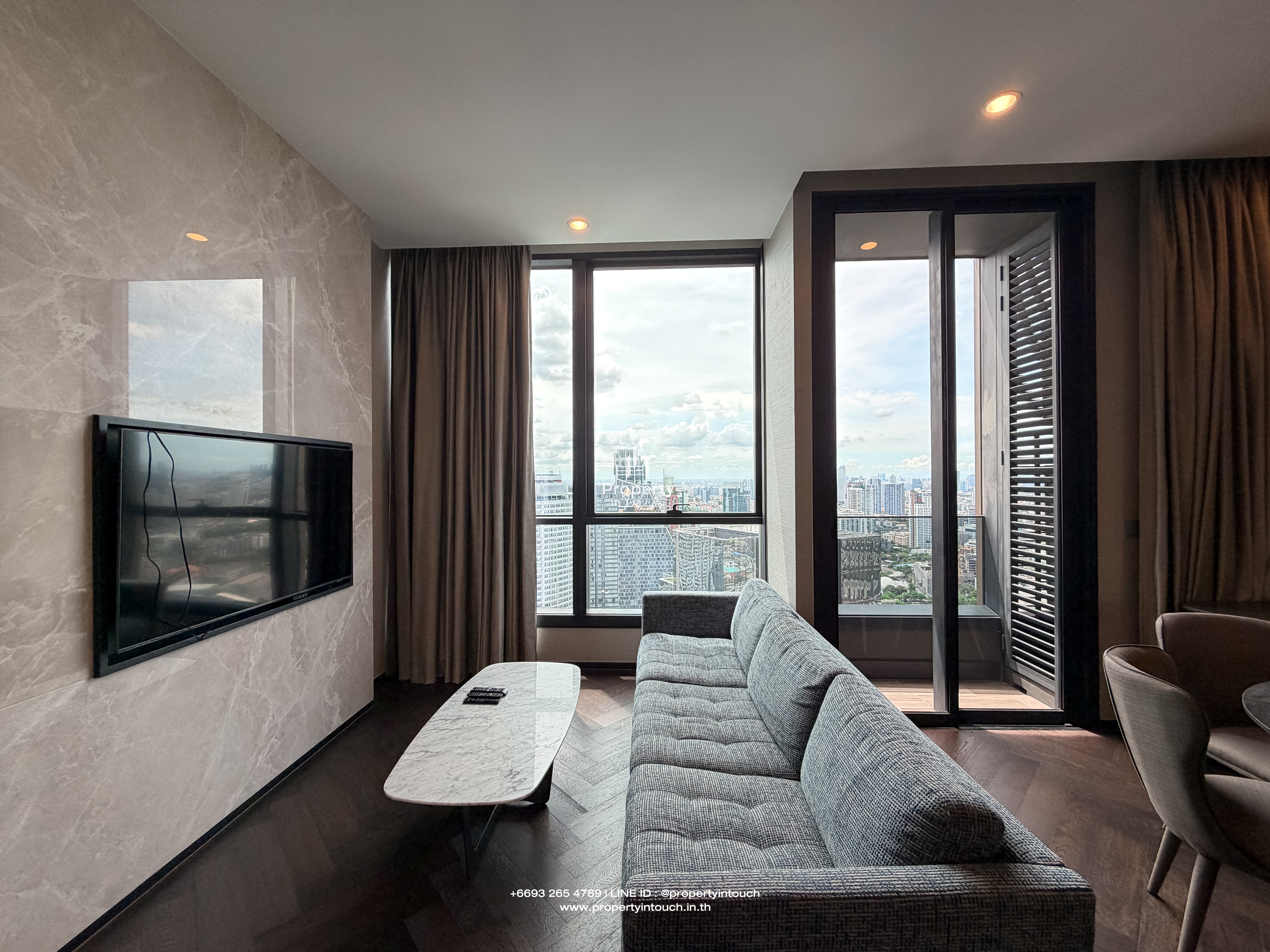 **For Rent High Floor 2 bedroom** The ESSE Sukhumvit 36 **For Rent High Floor 2 bedroom** The ESSE Sukhumvit 36