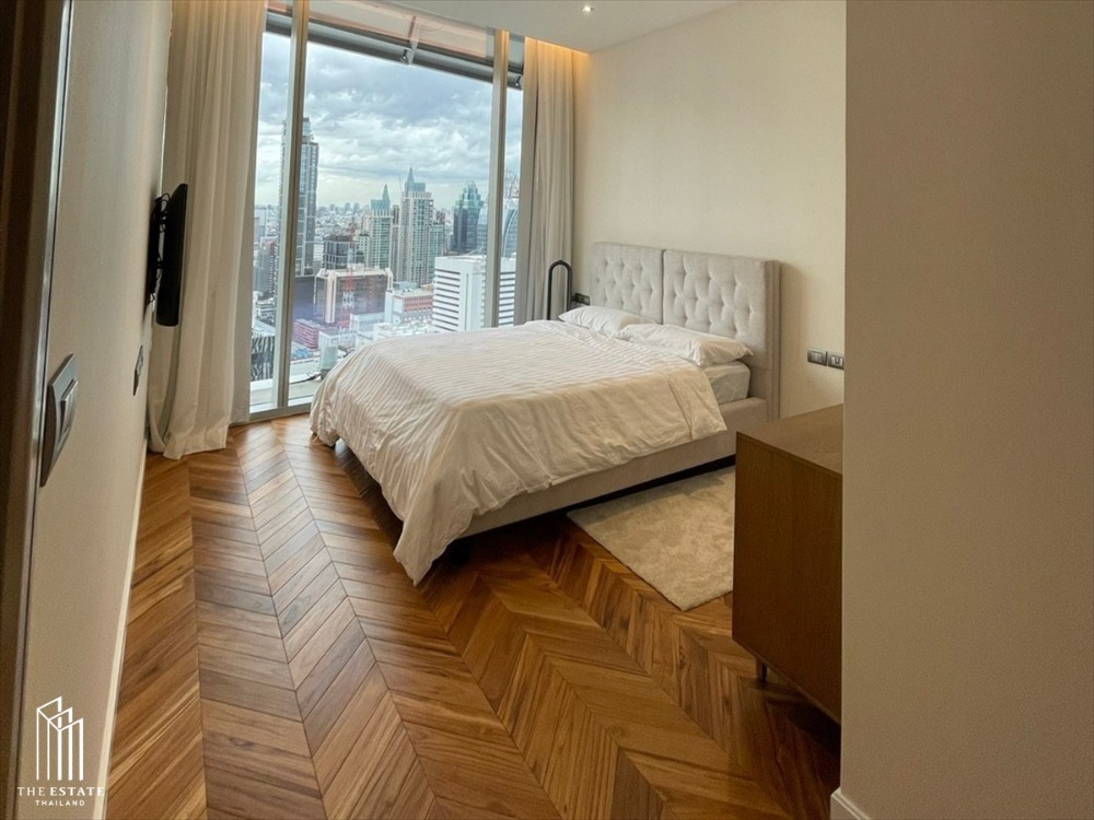 Condo for SALE *Magnolias Ratchadamri Boulevard, high floor room 20+, extremely beautiful metropolitan view. Quality project from Magnolias @13.9 MB Condo for SALE *Magnolias Ratchadamri Boulevard, high floor room 20+, extremely beautiful metropolitan view. Quality project from Magnolias @13.9 MB