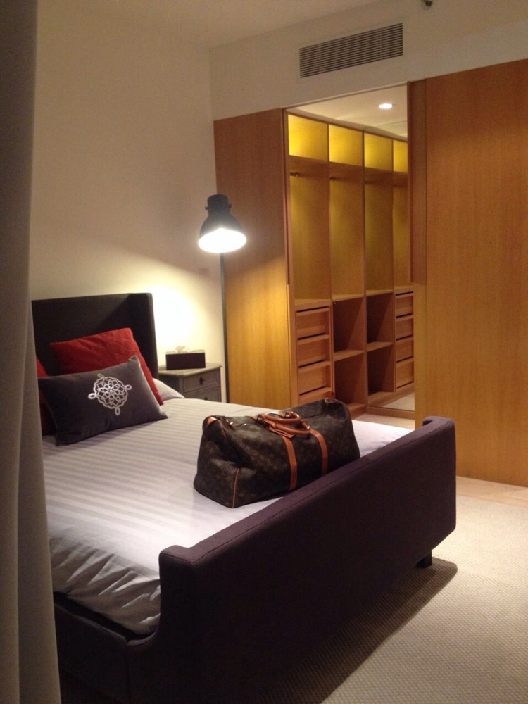 Ready for sale January 26 (after renovation)
at Pano Rama 3, 2 bedrooms by the river with river view, near BTS Surasak. Ready for sale January 26 (after renovation)
at Pano Rama 3, 2 bedrooms by the river with river view, near BTS Surasak.