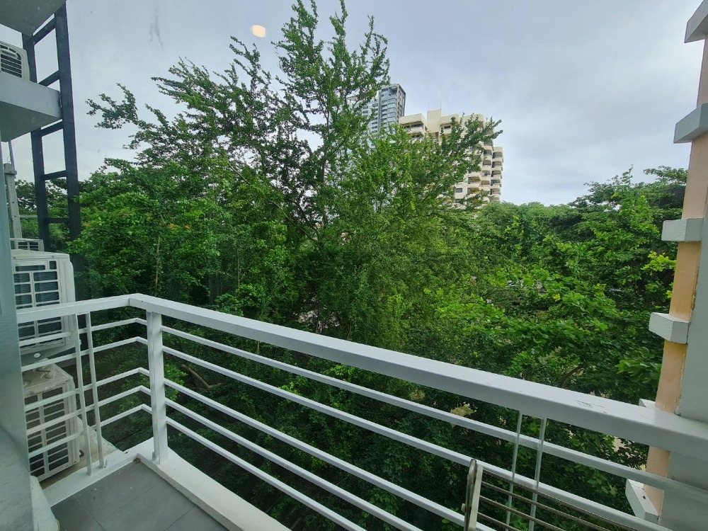 Beachfront condo for sale, Neo Seaview at Jomtien Beachfront condo for sale, Neo Seaview at Jomtien