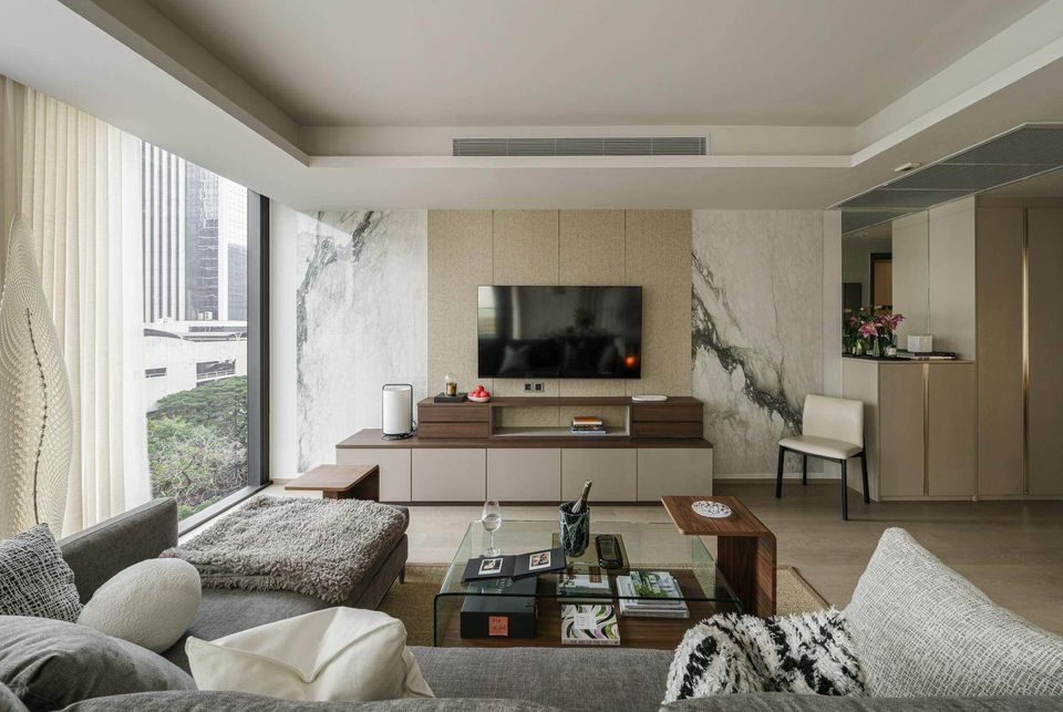 +++เช่าด่วน+++ Tonson One Residence**1 ห้องนอน 67 ตร.ม. ชั้น 7 แต่งครบ!!