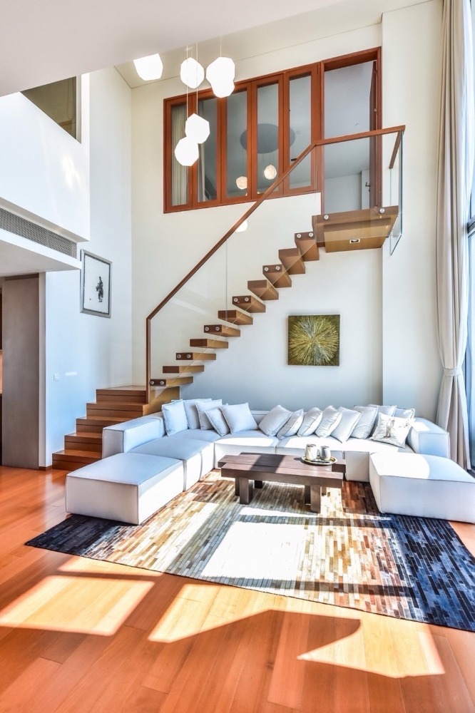 ขายพร้อมผู้เช่า สัญญาถึง 14 มีนาคม 2569
ห้องDuplex ที่ The Sukhothai Residences , 1 ห้องนอน(floor plan 2 ห้องนอน) ระเบียงกว้าง ใกล้ MRTลุมพินี ขายพร้อมผู้เช่า สัญญาถึง 14 มีนาคม 2569
ห้องDuplex ที่ The Sukhothai Residences , 1 ห้องนอน(floor plan 2 ห้องนอน) ระเบียงกว้าง ใกล้ MRTลุมพินี