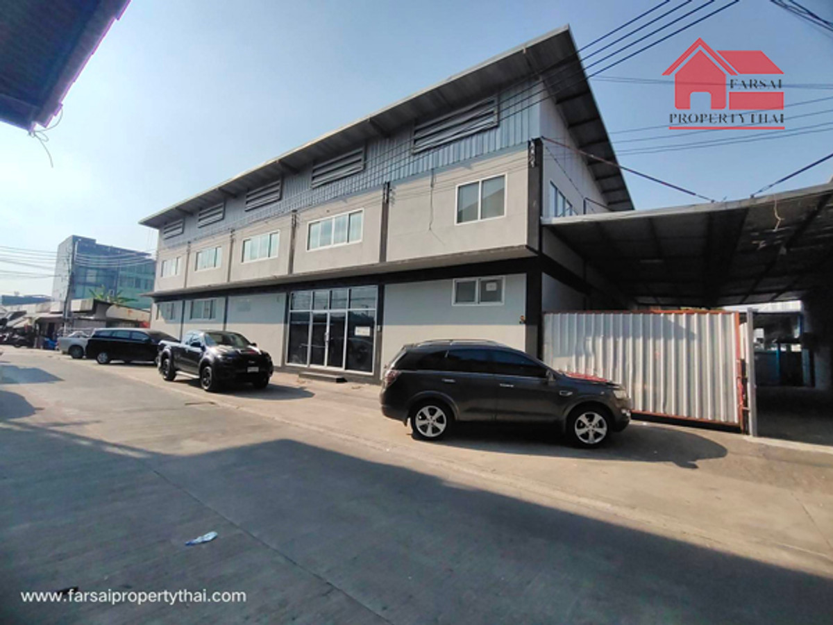 Office building for rent, 5 floors, usable area 360 sq m (beautifully decorated, built-in + air conditioner), Prasertmanukit Road, Kaset New Road, rental price 95,000 baht/month Office building for rent, 5 floors, usable area 360 sq m (beautifully decorated, built-in + air conditioner), Prasertmanukit Road, Kaset New Road, rental price 95,000 baht/month