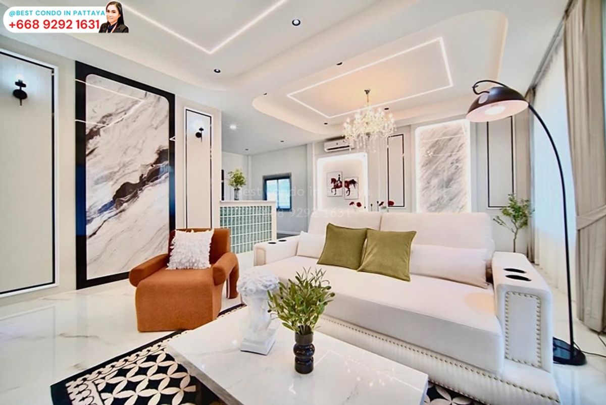 Two Storey Townhouse, newly renovated luxury style 3 Bedrooms Pattaya Two Storey Townhouse, newly renovated luxury style 3 Bedrooms Pattaya