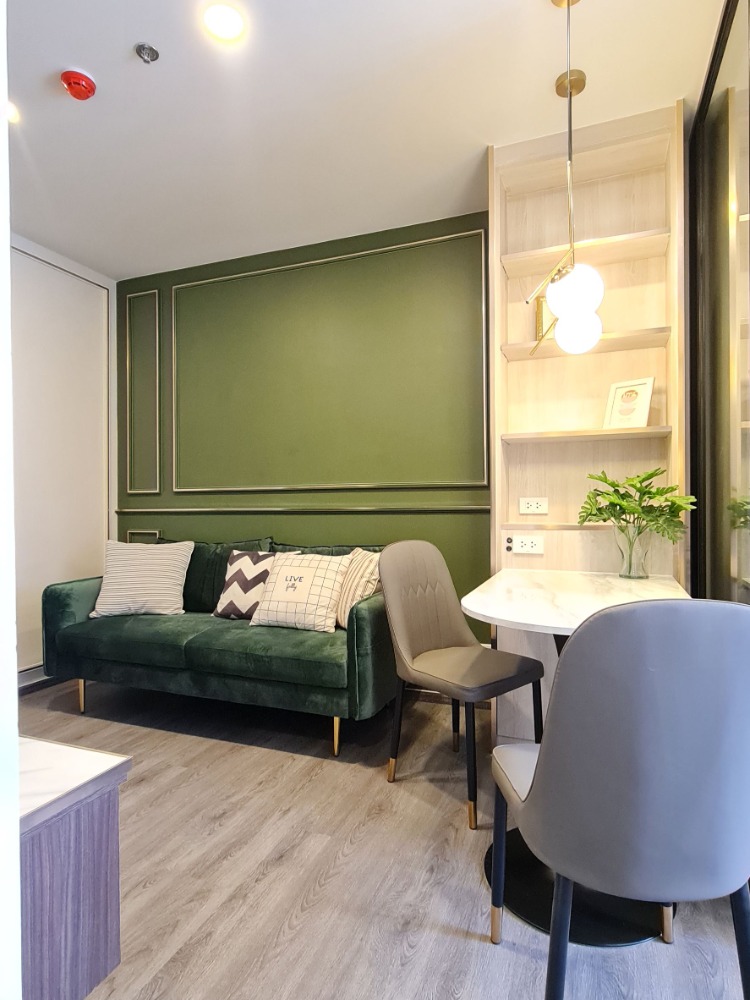 Room for rent, high view, 15th floor Room for rent, high view, 15th floor