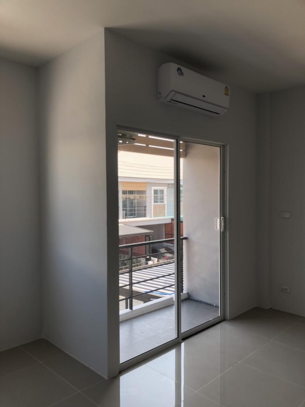 3 bedrooms, 2 bathrooms — Phanthai Norasing, Wisesuk Nakhon Village – รูปที่ 4