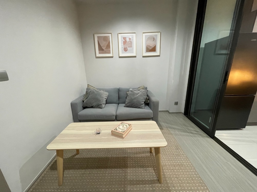 Condo for rent, Life Asoke - Rama 9, size 1 bedroom, 32 sq m., high floor, beautiful view, ready to move in. Condo for rent, Life Asoke - Rama 9, size 1 bedroom, 32 sq m., high floor, beautiful view, ready to move in.