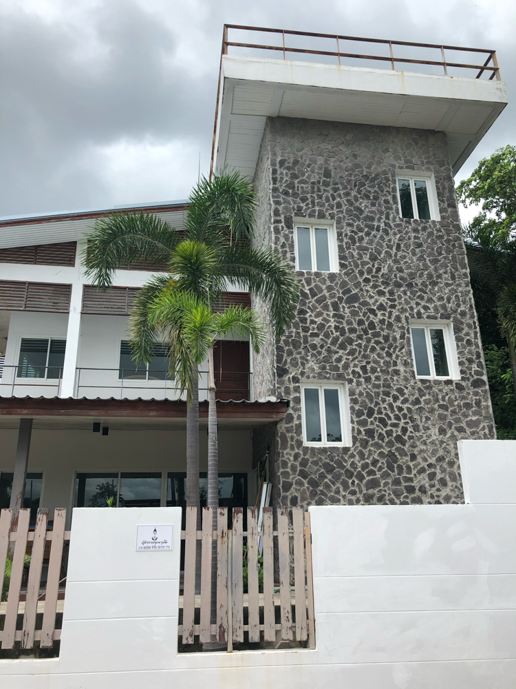 บ้านหัวหินหลังติดเขาหน้าเห็นวิวเมืองและทะเล – รูปที่ 3