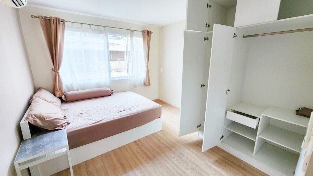 For sale the Maple @ Ratchada 19, 1 bedroom, 30.26 sqm., 5th floor, fully furnished. For sale the Maple @ Ratchada 19, 1 bedroom, 30.26 sqm., 5th floor, fully furnished.