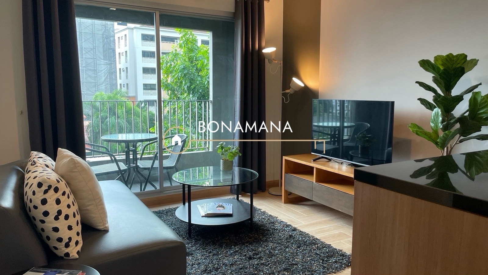 Condo for rent: The Seed Musee Sukhumvit 26. (BTS Phrompong 750m)