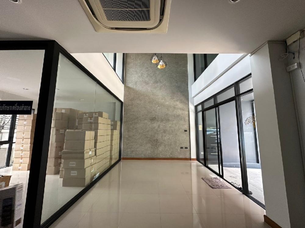 🔥Urgent sale 3-story townhome HAUS35 Chaengwattana, Muang Thong Thani, size 33 sq m., 3 bedrooms, 4 bathrooms, 3 parking spaces🔥 – รูปที่ 2