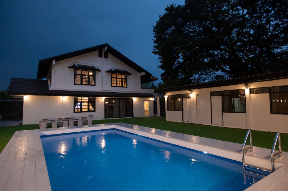 Single house size 1 rai with swimming pool, salt water system. With garden and car parking, size 2 ngan Single house size 1 rai with swimming pool, salt water system. With garden and car parking, size 2 ngan